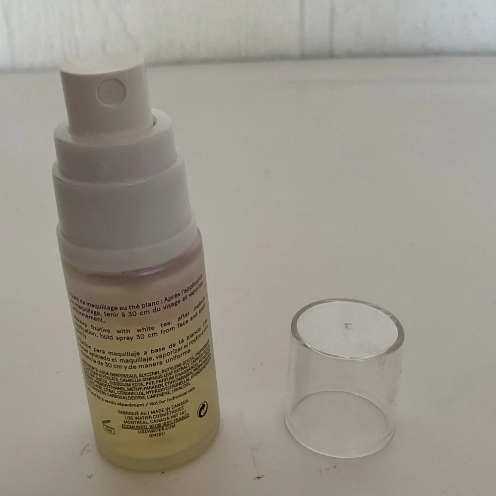 NWT Lise Watier Magnafix White Tea Setting Spray Deluxe Travel Size 1 ounce